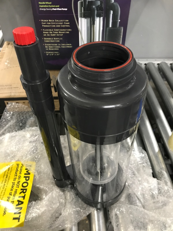Photo 1 of Coralife Super Protein Skimmer with Pump 220-Gallon Standard Packaging