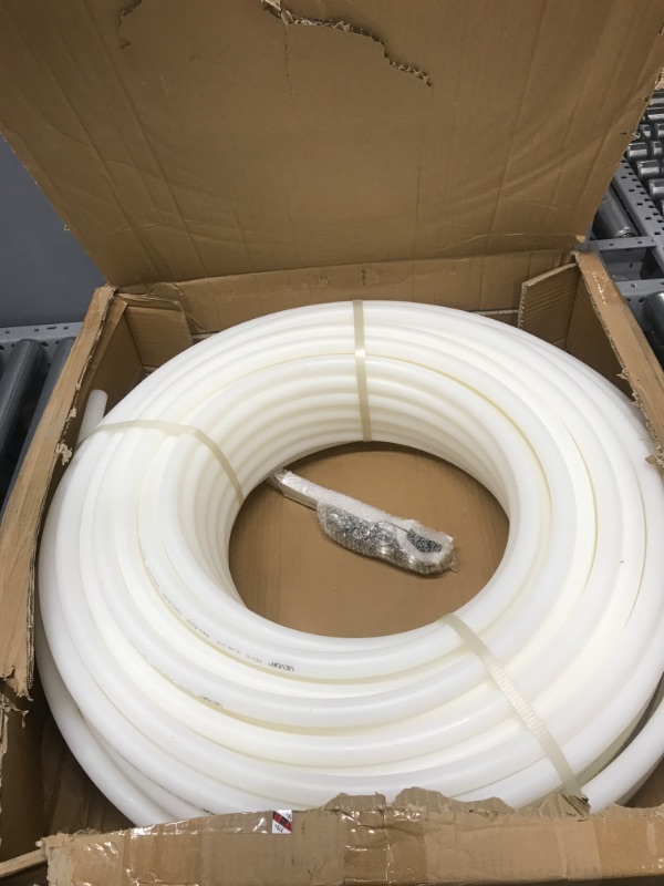 Photo 2 of Happybuy Non-Barrier PEX Tubing 1 Inch X 300 Feet Tube Coil - EVOH PEX-B Pipe for Residential Commercial Radiant Floor Heating PEX Pipe 1"x300FT White