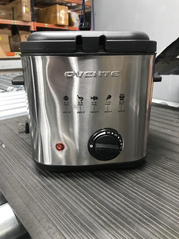 Photo 2 of Ovente Electric Deep Fryer 1.5 Liter Capacity, 800W with Odor Filter Lid, Viewing Window, Adjustable Temperature Knob and Stainless Steel Frying Basket Perfect for Nuggets and Fries, Silver FDM1501BR Silver - 1.5 Liter
**Tested**