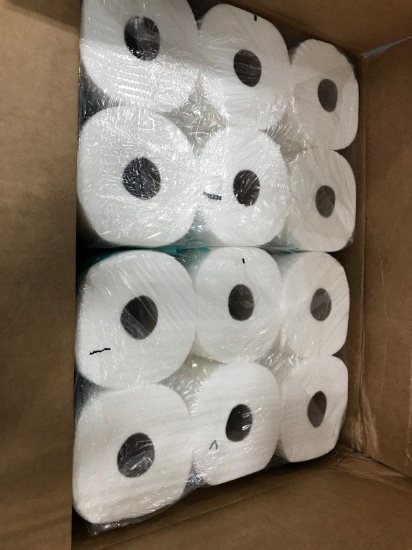 Photo 3 of Amazon Brand - Presto! Flex-a-Size Paper Towels, Huge Roll, 12 Count = 38 Regular Rolls
