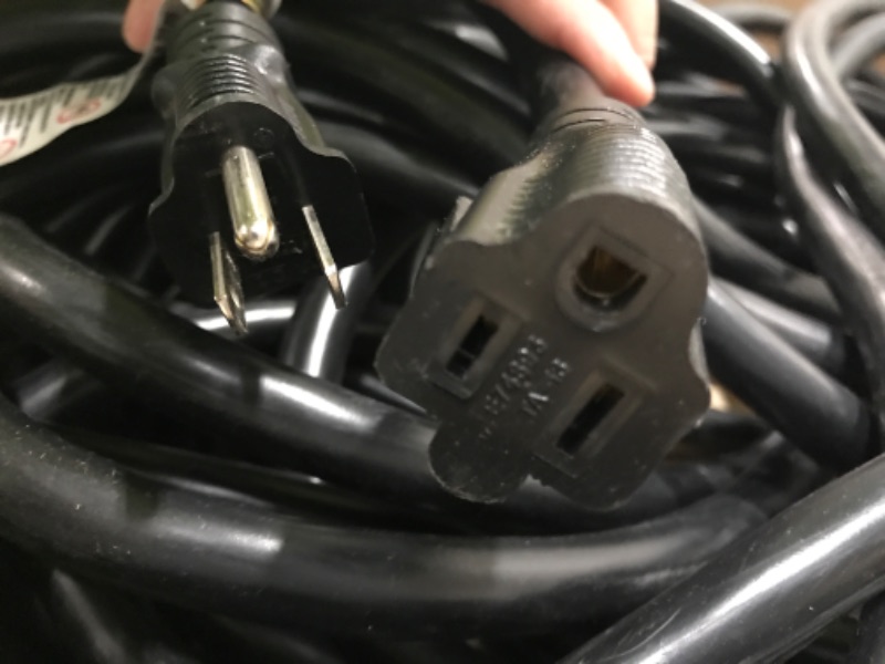 Photo 1 of UNKNOWN MODEL-OUTDOOR EXTENSION CORD 15A 125V 1875W