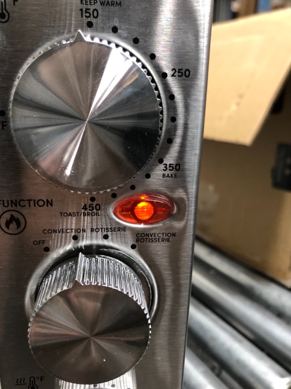 Photo 1 of DAMAGED ITEM
Elite Gourmet ETO-4510M French Door 47.5Qt, 18-Slice Convection Oven 4-Control Knobs, Bake Broil Toast Rotisserie Keep Warm, Includes 2 x 14" Pizza Racks, Stainless Steel 18-Slice, 45L With Rotisserie and Convection