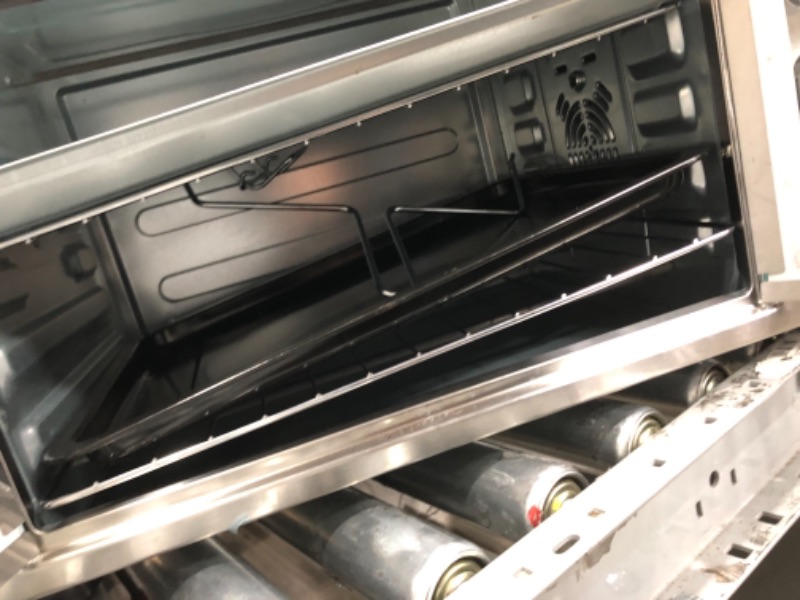 Photo 1 of DAMAGED ITEM
Elite Gourmet ETO-4510M French Door 47.5Qt, 18-Slice Convection Oven 4-Control Knobs, Bake Broil Toast Rotisserie Keep Warm, Includes 2 x 14" Pizza Racks, Stainless Steel 18-Slice, 45L With Rotisserie and Convection