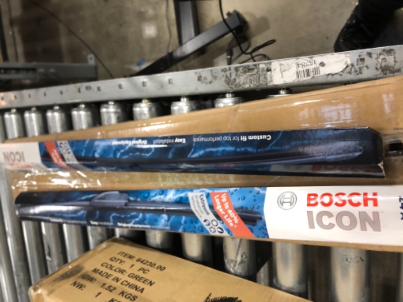 Photo 1 of Bosch ICON Wiper Blades 24A19A (Set of 2) Fits Chevolet: 19-14 Impala, 15-13 Malibu, Dodge: 18-09 Journey, Ford: 12-06 Fusion, Mazda: 08-13 3 +More, Up to 40% Longer Life, Frustration Free Packaging 24A and 19A Frustration Free Combo Wiper Blades