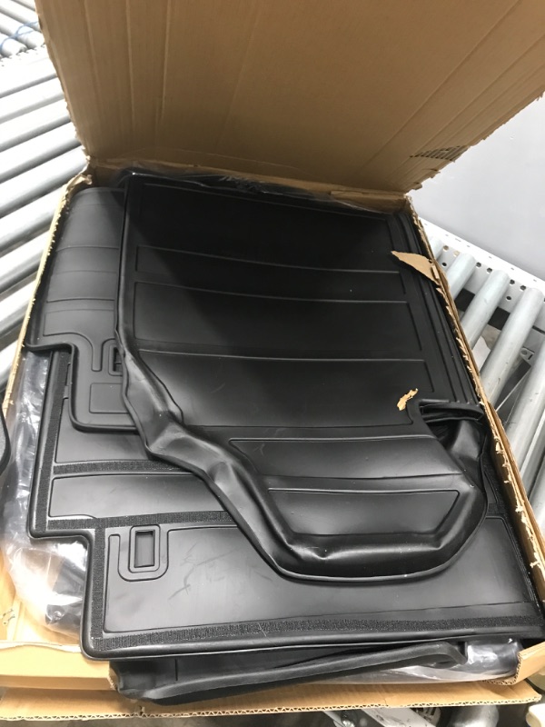 Photo 4 of Bomely Fit 2020-2023 Toyota Highlander 7 Seats Floor Mats Trunk Mat TPE Trunk Liner Rear Cargo Liner for Toyota Highlander Accessories 2020 2021 2022 2023 ( Floor Mats and Trunk Mat)
