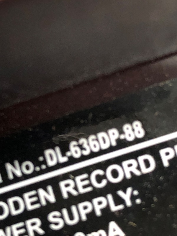 Photo 1 of **read comments**
Portable Record Player for Vinyl with Speakers,Suitcase Turntable Supports Line Out,AUX in, Earphone Jack,Replacement Needle,3-Speed,Dust Cover