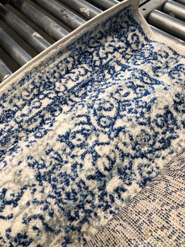 Photo 4 of **used**
JONATHAN Y BMF108A-3 Bohemian Filigree Modern Indoor Area-Rug Floral Vintage Casual Easy-Cleaning High Traffic Bedroom Kitchen Living Room Non Shedding, 3 X 5, Cream 3 X 5 Cream/Blue