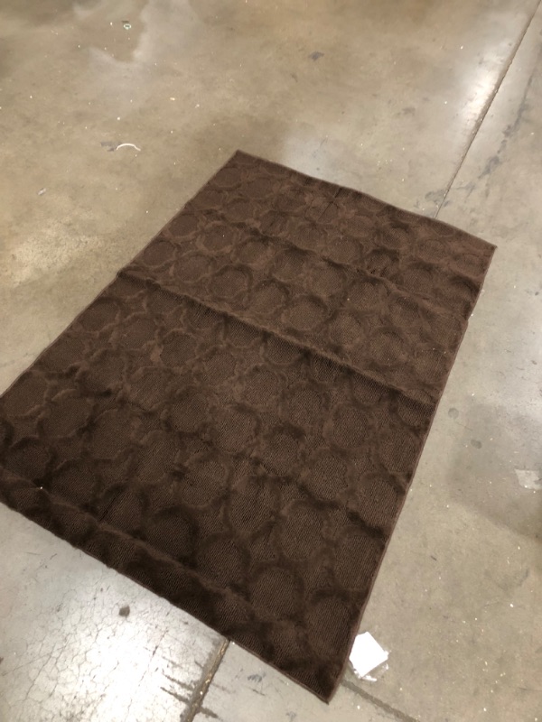 Photo 2 of **WRINKLED**
4 X 6 DARK BROWN BATHROOM CARPUT RUG 