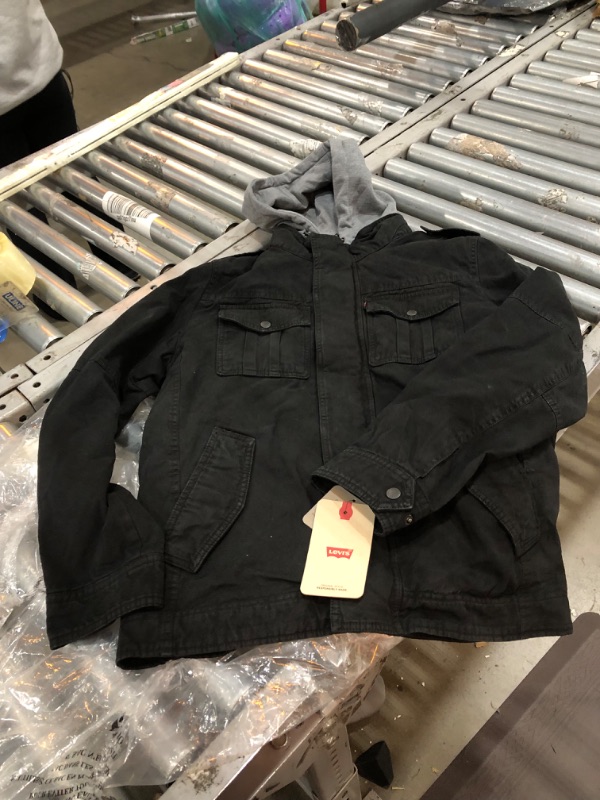 Photo 1 of Levi's Men's Washed Cotton Hooded Military Jacket
SIZE MEDIUM 