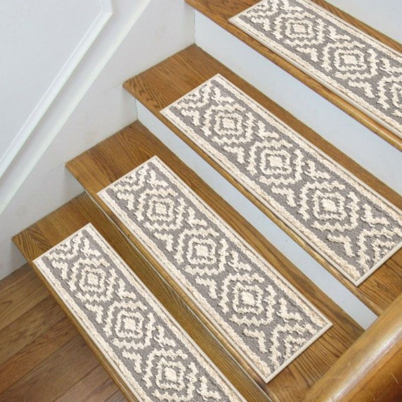 Photo 1 of  7PCS Non-Slip Carpet Stair Treads 9'' x 28'' Mats for Wooden Steps Indoor Gray/Ivory