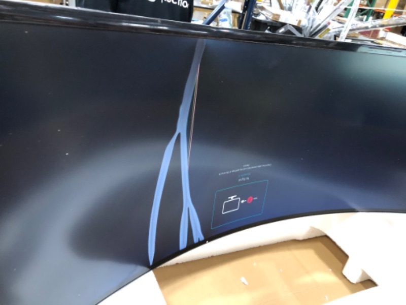 Photo 3 of **SCREEN IS CRACKED***SAMSUNG 49” Odyssey G9 Gaming Monitor, 1000R Curved Screen, QLED, Dual QHD Display, 240Hz, NVIDIA G-SYNC and FreeSync Premium Pro, LC49G95TSSNXZA, Black
