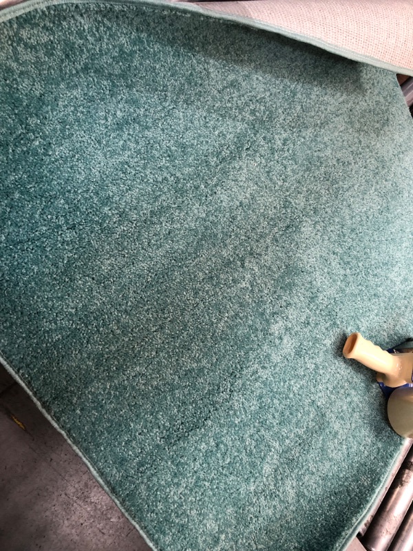 Photo 1 of 3ft x 3ft baby teal rug 