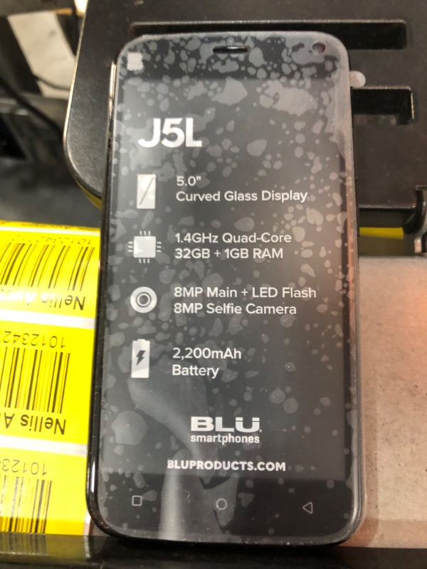 Photo 3 of BLU J5L Unlocked (32GB) GSM Smartphone - Black

