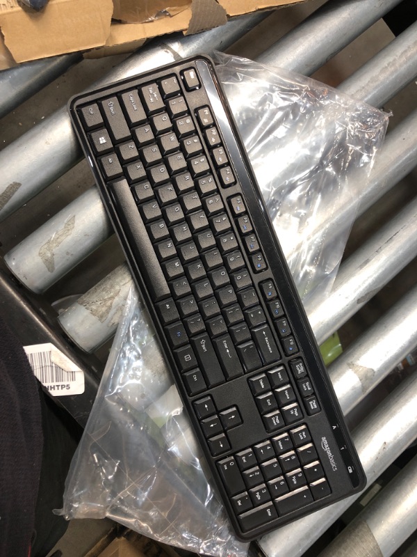 Photo 3 of Amazon Basics Wireless Computer Keyboard and Mouse Combo - Quiet and Compact - US Layout (QWERTY)