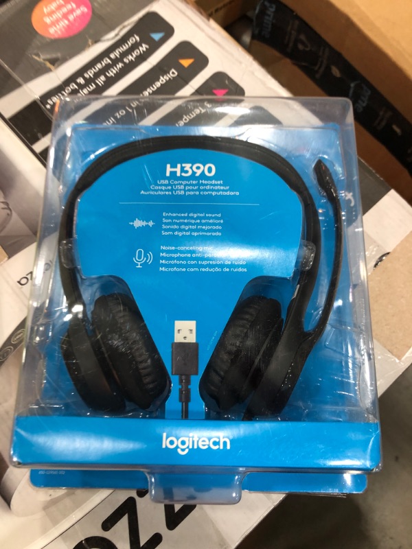 Photo 2 of Logitech H390 USB Headset with Noise-Cancelling Microphone and Vexko Headphone Hanger, Under Desk Hook 1 Pack Bundle, Black
