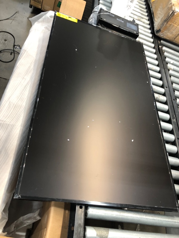 Photo 1 of PARTS ONLY POWERS ON BUT DOES NOT DISPLAY SCREEN DOES NOT LOOK DAMAGED 
SAMSUNG 55-Inch Class QLED 4K LS03B Series The Frame Quantum HDR, Art Mode, Anti-Reflection Matte Display Screen, Slim Fit Wall Mount Included, Smart TV with Alexa Built-In (QN55LS03B