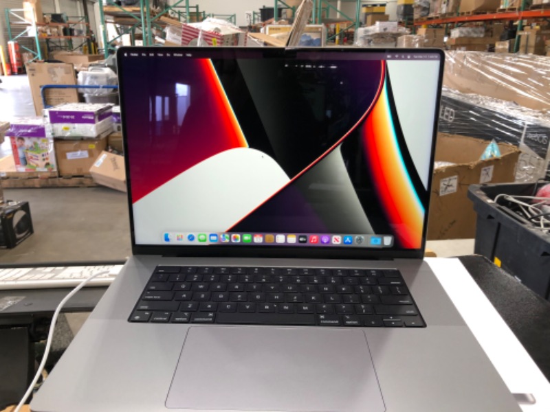 Photo 18 of Apple 2021 MacBook Pro (16-inch, M1 Max chip with 10?core CPU and 32?core GPU, 32GB RAM, 1TB SSD) - Space Gray
