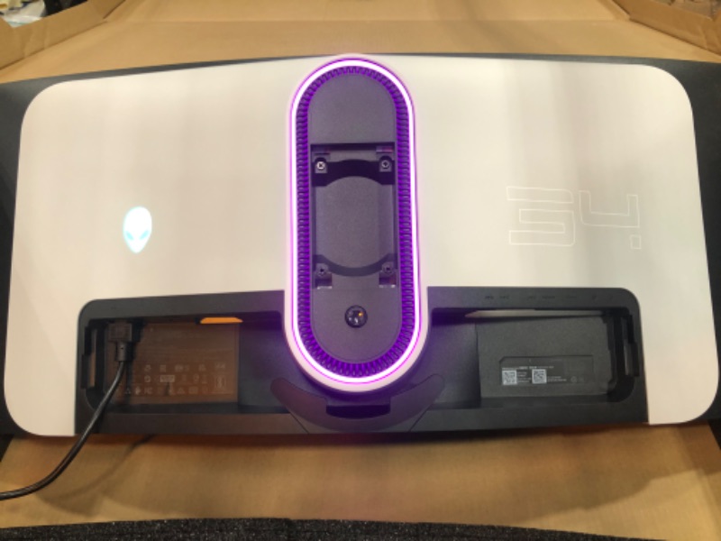 Photo 1 of Alienware 34 Inch Curved PC Gaming Monitor, 3440 x 1440p Resolution, Quantum Dot OLED 175Hz, 1800R Curvature, True 1ms GTG, 1,000,000:1 Contrast Ratio, 1.07 Billion Colors, AW3423DW - Lunar Light 34.18 Inches AW3423DW