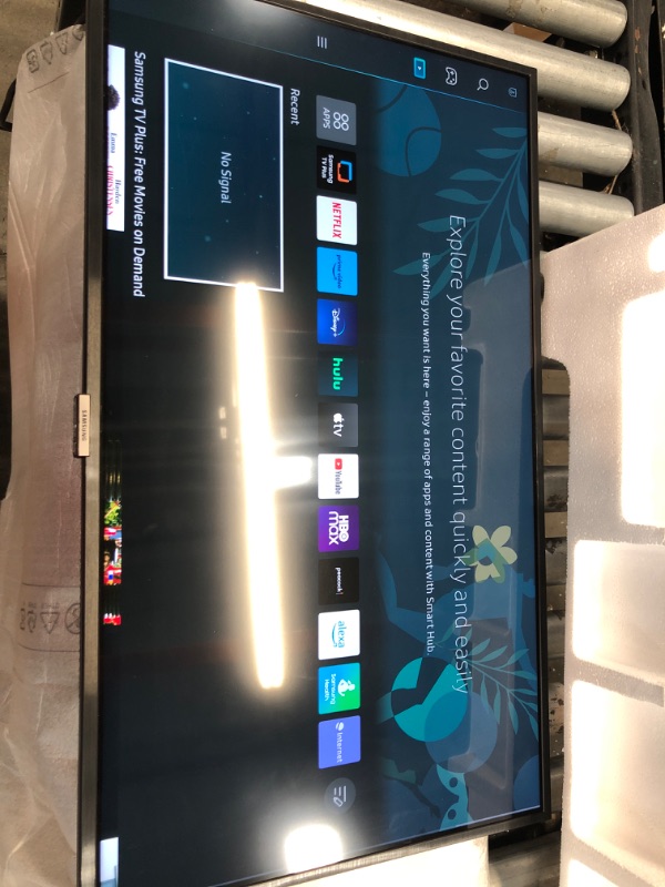 Photo 2 of SAMSUNG 32-Inch Class QLED Q60A Series - 4K UHD Dual LED Quantum HDR Smart TV with Alexa Built-in (QN32Q60AAFXZA, 2021 Model)