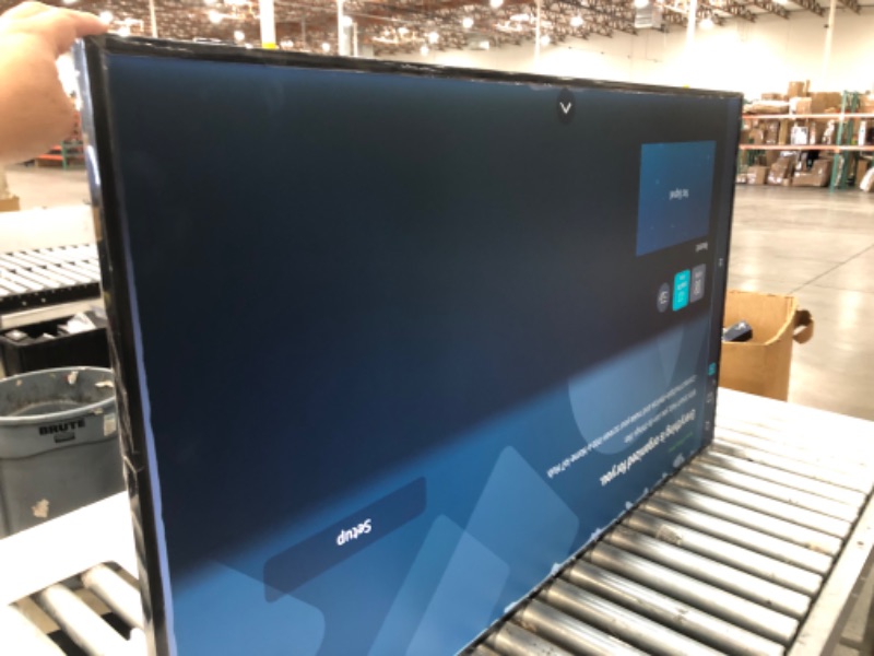 Photo 3 of **DISCOLORED SCREEN AROUND THE EDGES***SAMSUNG 65" ClassQLED 4K LS03B Series The Frame Quantum HDR,Art Mode,Anti-Reflection Matte Display Screen,Slim Fit Wall Mount Included,Smart TV,Bluetooth with Alexa Built-In(QN65LS03BAFXZA,2022 Model)
