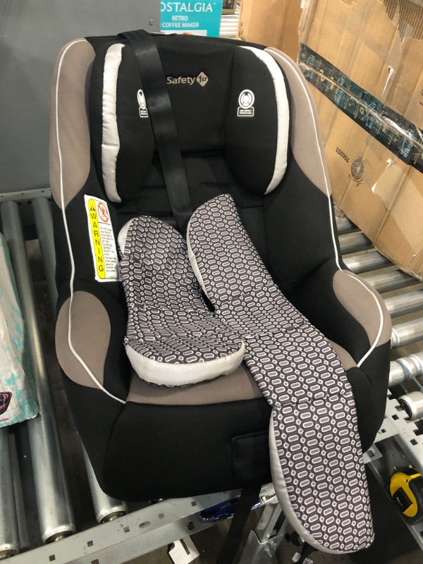 Photo 2 of ***READ NOTE*** Safety 1st Guide 65 Convertible Car Seat, Chambers
