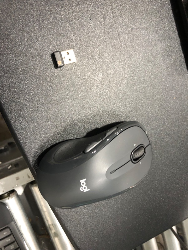 Photo 1 of Logitech MK545 Advanced Wireless Keyboard and Mouse Combo MK545 Keyboard and Mouse