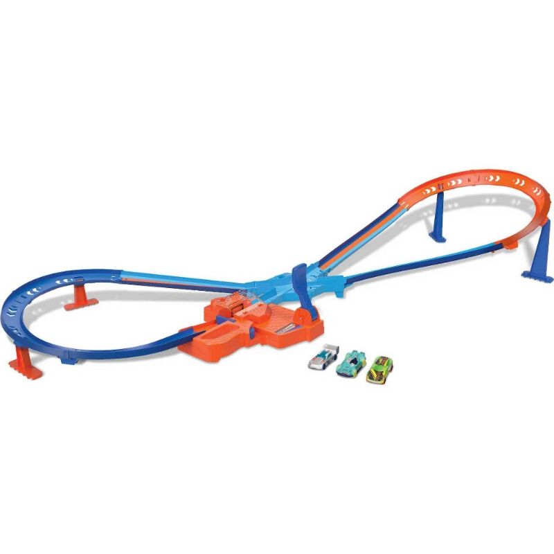 Photo 1 of Hot Wheels Ultra Hots Rev Rally Trackset
