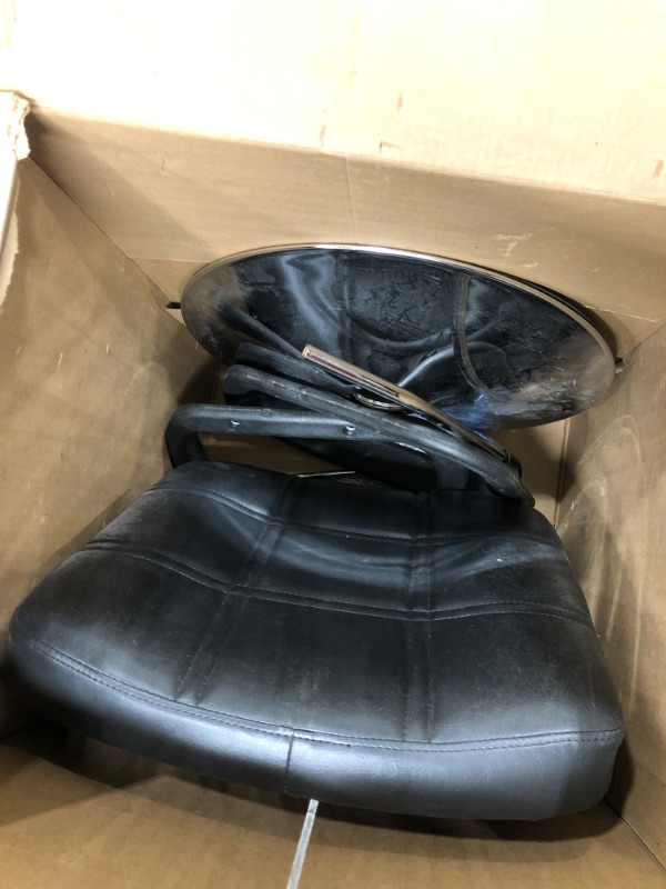 Photo 2 of ***scratches and scuff marks on armrests****
***minor damage/ sign of wear on backrest***
Artist Hand Hydraulic Barber Chair Salon Chair for Hair Stylist Tattoo Chair Shampoo Salon Equipment