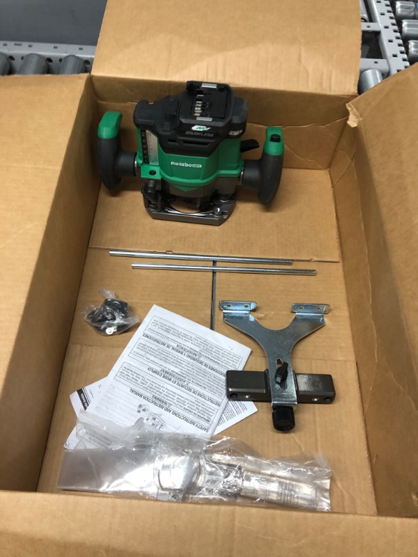 Photo 6 of **opened**
Metabo HPT 36V MultiVolt™ Cordless Plunge Router (Tool Only) w/ 36V MultiVolt™ Battery and Charger Kit M3612DAQ4 (Tool Only) w/ 36V MultiVolt™ Battery & Charger Kit