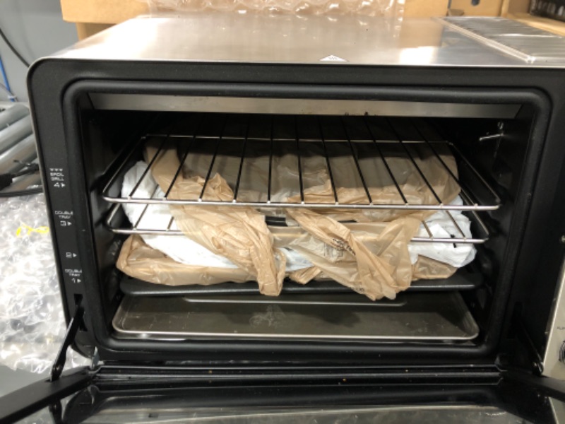 Photo 2 of "SEE NOTES"
De'Longhi Air Fry Oven, Premium 9-in-1 Digital Air Fry Convection Toaster Oven, Grills, Broils, Bakes, Roasts, Keep Warm, Reheats, 1800-Watts + Cooking Accessories, Stainless Steel, 14L, EO141164M 14L Air Fry Oven