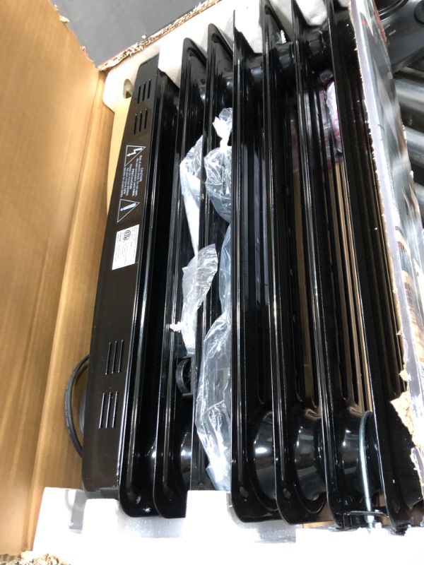 Photo 1 of PELONIS Oil Filled Radiator Heater Luxurious Champagne Portable Space Heater with Programmable Thermostat, 10H Timer, Remote Control, Tip Over&Overheating Functions, Quiet Heater for Home Office Oil Radiator Champagne