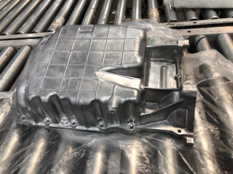 Photo 2 of Dorman 264-383 Engine Oil Pan Compatible with Select Acura/Honda Models