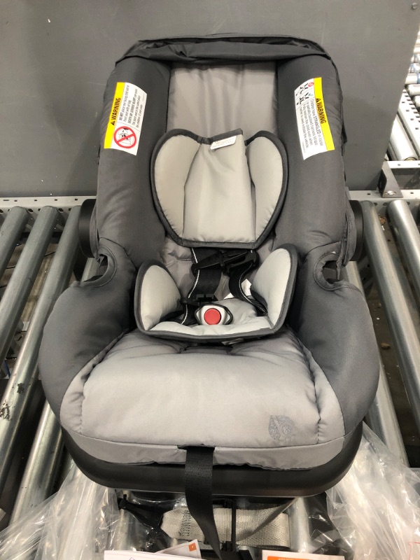 Photo 2 of Baby Trend 35 Infant Car Seat Grey