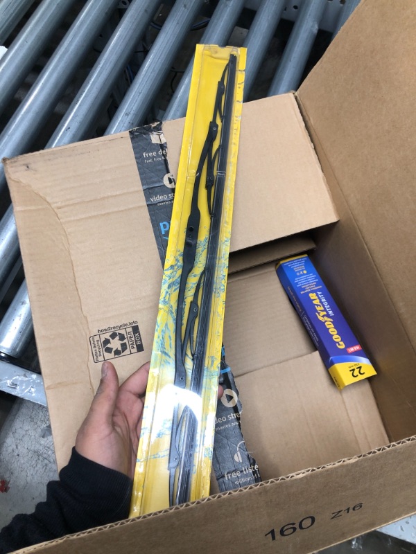 Photo 2 of Goodyear Integrity Windshield Wiper Blade, 22 Inch