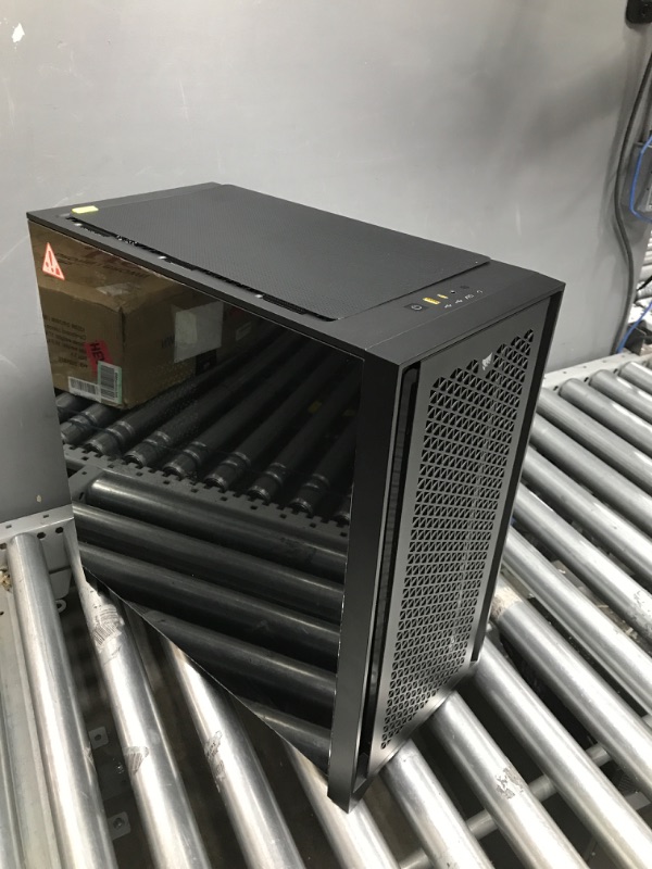 Photo 1 of CORSAIR 4000D AIRFLOW TMP GLSS