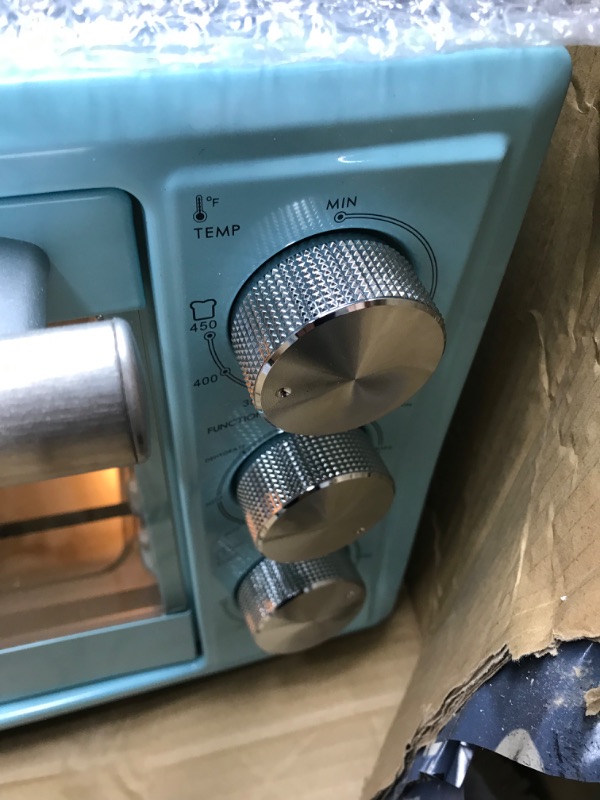 Photo 4 of *****FRAME AROUND DIALS IS DENTED SEE PHOTO****
Galanz Large 6-Slice True Convection Toaster Oven, 8-in-1 Combo Bake, Toast, Roast, Broil, 12” Pizza, Dehydrator with Keep Warm Setting, Retro Blue