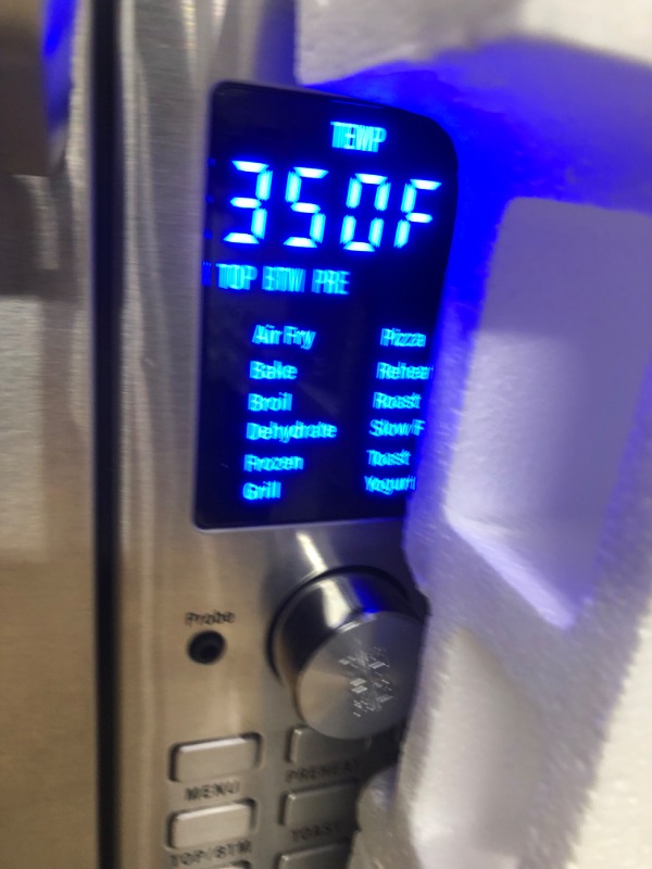 Photo 4 of *** accessories incomplete ***
NUWAVE BRAVO XL 30-Quart Convection Oven with Flavor Infusion Technology with Integrated Digital Temperature Probe; 12 Presets; 3 Fan Speeds; 5-Quartz Heating Elements