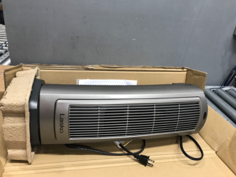 Photo 4 of ***TESTED WORKING*** Lasko 1500W Digital Ceramic Space Heater with Remote, 755320, Silver