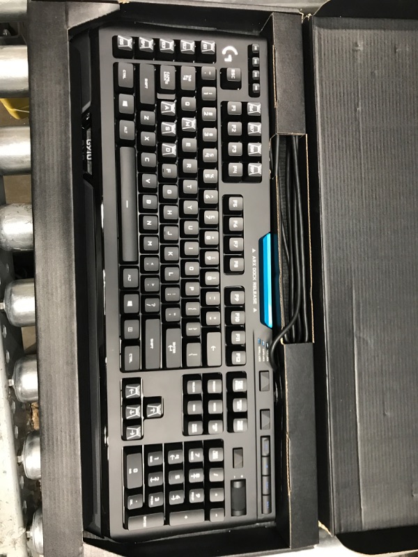 Photo 2 of USED: Logitech G910 Orion Spark RGB Mechanical Gaming Keyboard – 9 Programmable Buttons, Dedicated Media Controls8