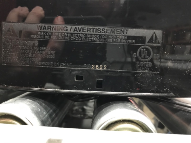 Photo 3 of *** TESTED*** POWERS ON*** Coffee Maker by Cuisinart, 14-Cup Glass Carafe, Fully Automatic for Brew Strength Control & 1-4 Cup Setting, Stainless Steel, DCC-3200P1 14-Cup Glass Stainless Steel Standard Packaging