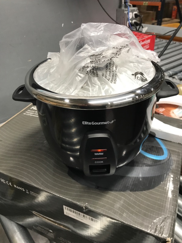 Photo 3 of *** tested888 Powers On*** Elite Gourmet ERC2010B# Electric 10 Cup Rice Cooker with 304 Surgical Grade Stainless Steel Inner Pot Makes Soups, Stews, Grains, Cereals, Keep Warm Feature, 10 cups cooked (5 Cups uncooked), Black 10 Cups Cooked Black