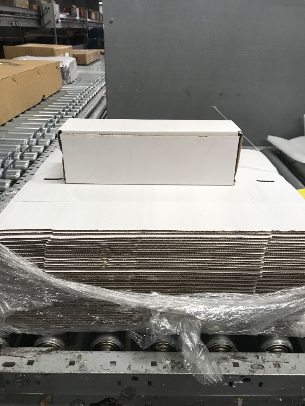 Photo 1 of 10"x3"x3" white boxes qty-50