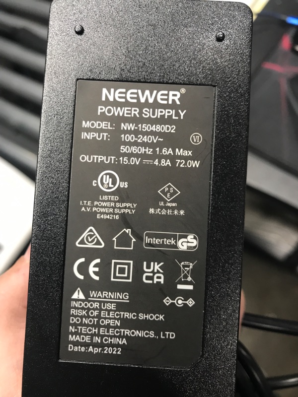 Photo 5 of (See photo for damage) Neewer 18.3” RGB LED Video Light Panel with APP Control, 360°Full Color, 60W Dimmable 2500K~8500K RGB LED Panel CRI/TLCI 97+ with 17 Special Scenes Effect for Game/YouTube/Zoom/Photography(tested)