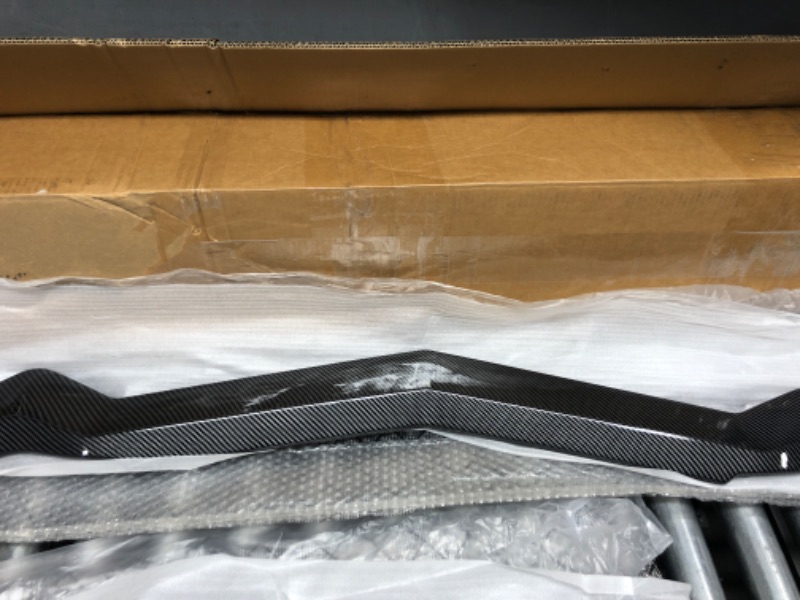 Photo 1 of 3 Pieces 5VM Style Front Bumper Lip Splitter Fit for Chevrolet Corvette C8 2020 2021 2022 2023 ABS Carbon Fiber Painted Diffuser Ground Effect Extension Trim Protection Spoiler