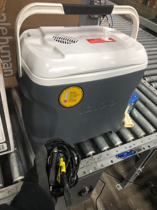 Photo 2 of *See note* Igloo Thermoelectric Iceless 28 Qt Electric Plug-in 12V Coolers - 28 Qt Iceless Gray