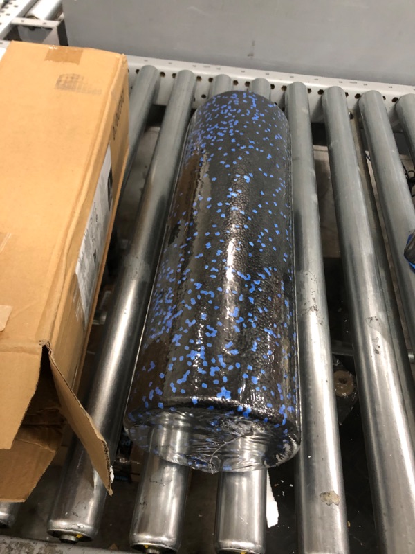 Photo 1 of Amazon Basics High-Density Round Foam Roller for Exercise, Massage, Muscle Recovery - 12", 18", 24", 36" Blue Speckled 18-Inch Roller840095878579
