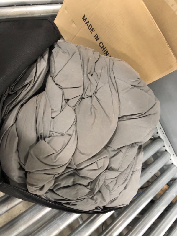 Photo 2 of **used-item, 60in x 80in**
Three Geese Pinch Pleat Goose Feathers Down Comforter Queen Size Duvet Insert ,750+ Fill Power,1200TC 100%Cotton Fabric,Premium Grey Comforter for All Seasons with 8 Tabs.… Queen:90"x90"in Grey Twisted Flower