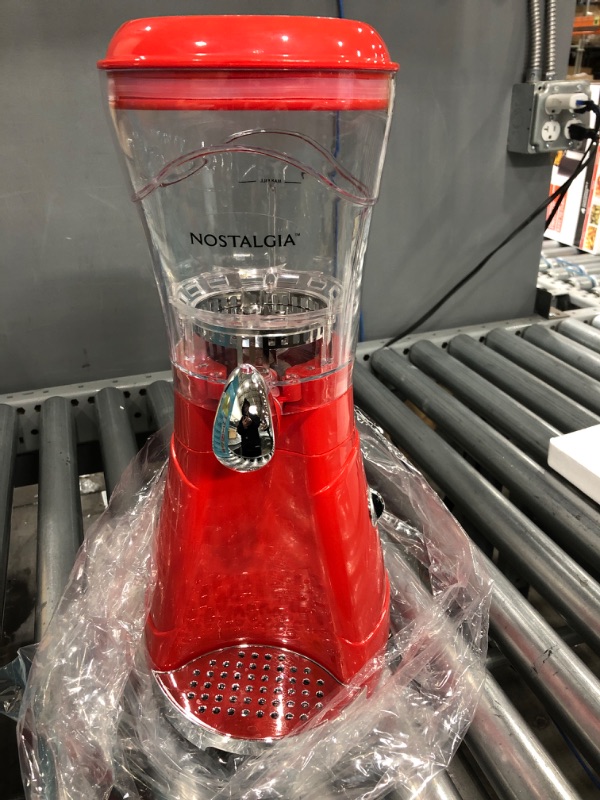 Photo 2 of ***TESTED ITEM WORKING*** Nostalgia 64-Ounce Margarita Maker & Slushie Machine Easy-Flow Spout, Perfect for Slushies, Daiquiris, and Margaritas, Red Margarator