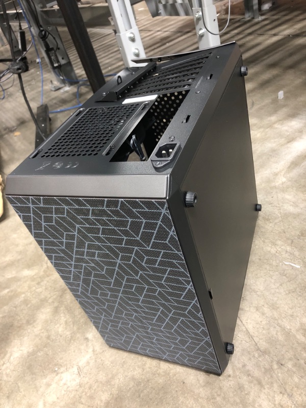 Photo 4 of ***MAJOR DAMAGE/SEE PHOTOS***Cooler Master MasterBox Q500L Micro-ATX Tower with ATX Motherboard Support, Magnetic Dust Filter, Transparent Acrylic Side Panel, Adjustable I/O & Fully Ventilated Airflow Grey ATX MB