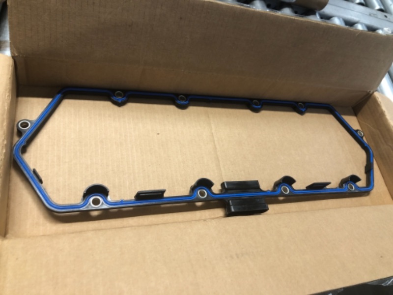 Photo 2 of FEL-PRO VS 50484 R Valve Cover Gasket Set